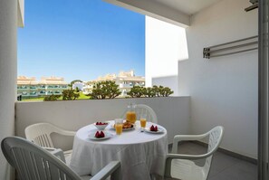 Apartment, 1 Bedroom, Balcony, Pool View | Balcony - Cozy Porches Senhora da Rocha (Lagoa)