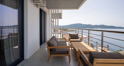SithoniaRS Wave & Wind Luxury Apartment with infinity Sea View