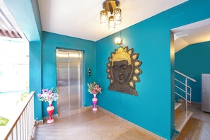 Elevator - Fabhotel Bagatel (Calangute)