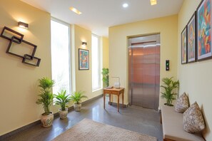 Elevator - Fabhotel Bagatel (Calangute)