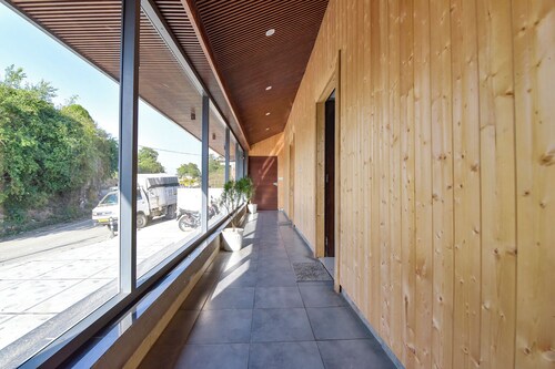 Fabhotel Green Acres