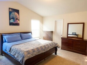 3 bedrooms, iron/ironing board, WiFi