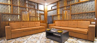 Fabhotel Royal Lagoon