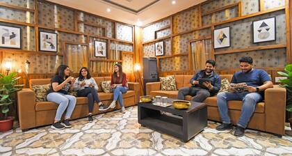 Fabhotel Royal Lagoon