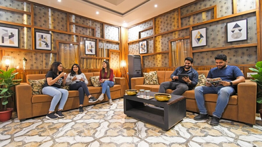 Fabhotel Royal Lagoon