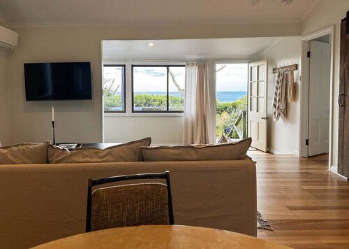 Mr Percival - Ocean Views and Curated Style