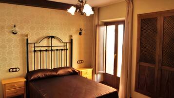 6 chambres, fer et planche Ă repasser, Wi-Fi gratuit, draps fournis