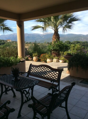 Menegata Family Home & Garden