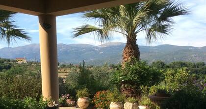 Menegata Family Home & Garden