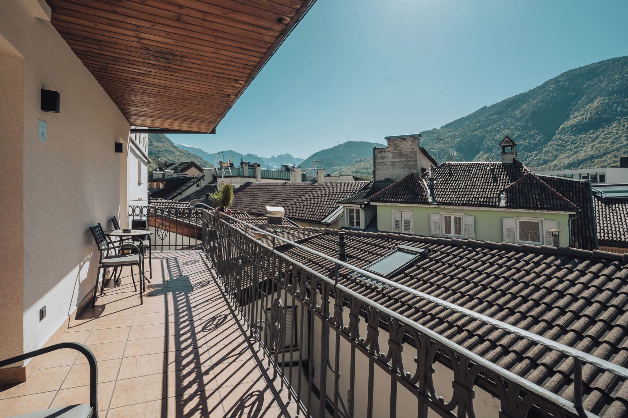 Standard-Doppelzimmer | Italienische Bettbezüge von Frette, hochwertige Bettwaren, Zimmersafe