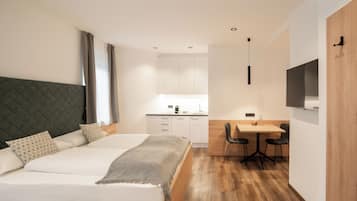 Studio | Italienische Bettbezüge von Frette, hochwertige Bettwaren, Zimmersafe