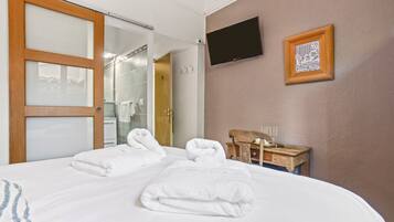 12 dormitorios y wifi gratis