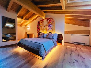 1 bedroom, free WiFi, bed sheets - 45 m² Room with Private Bathroom – Up to 2 Guests (Illasi)