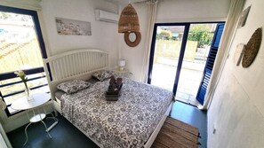 1 habitación, tabla de planchar con plancha, wifi y ropa de cama 