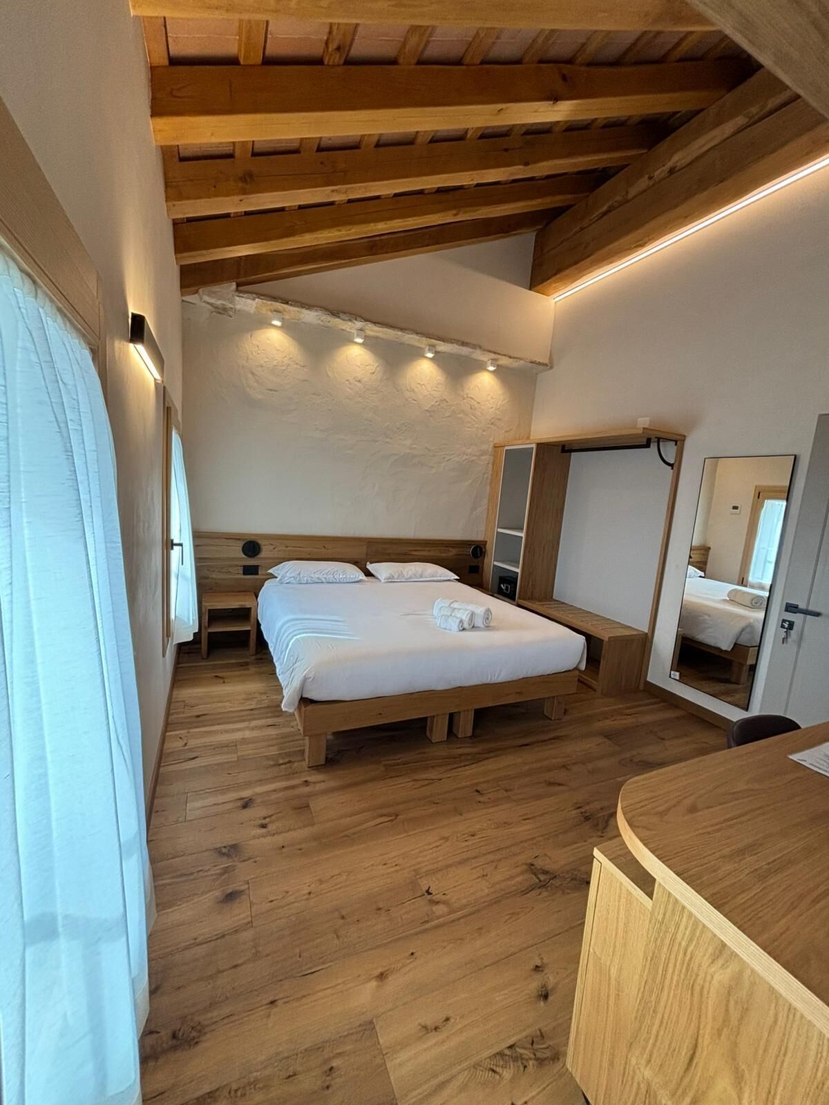 Double or Twin Room | In-room safe, desk, free cribs/infant beds, free WiFi