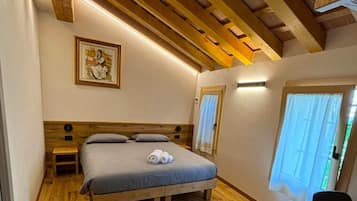 Doppel- oder Zweibettzimmer