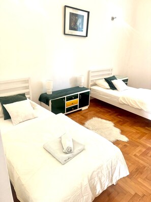 2 Schlafzimmer, Bügeleisen/Bügelbrett, kostenloses WLAN, Bettwäsche