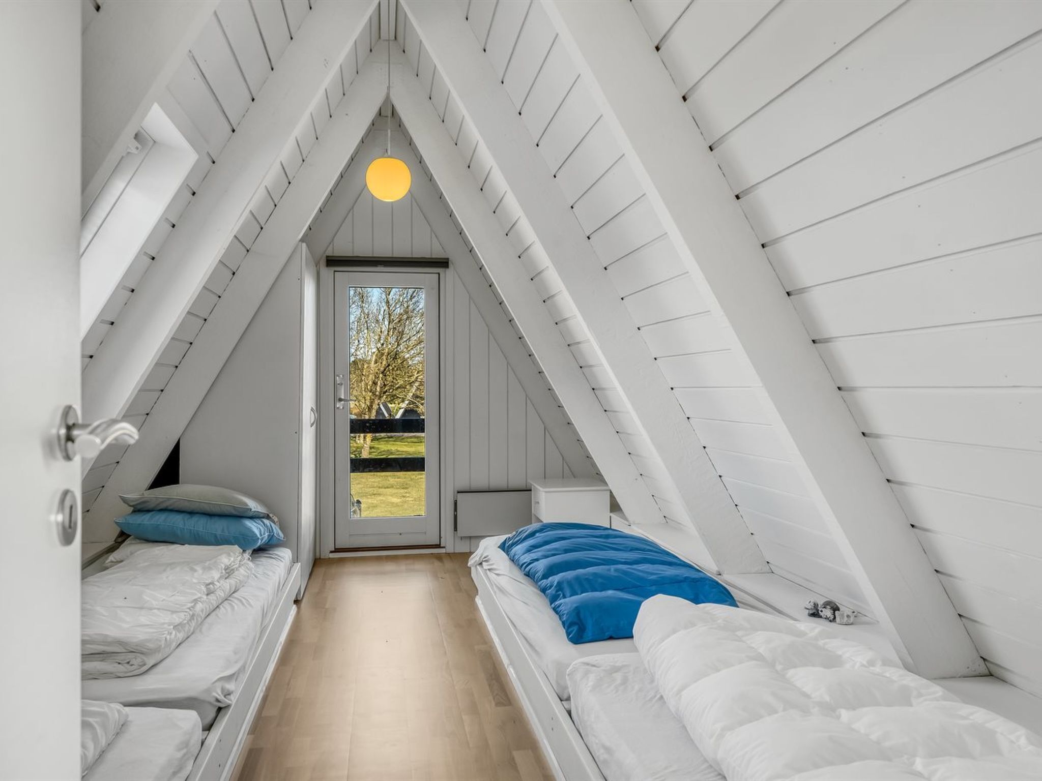 2 bedrooms, Internet