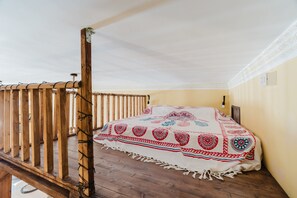 1 habitación, tabla de planchar con plancha, wifi gratis y ropa de cama 