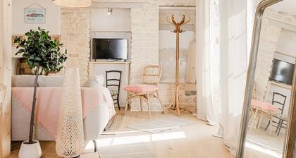 Holiday Home 'Charming Stone House in Ors' with Private Terrace