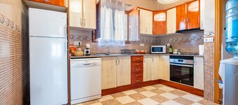 Country House 'Rosa De Los Vientos' with Sea Views, Private Terrace and Wi-Fi