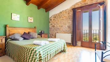 5 chambres, fer et planche Ă repasser, Wi-Fi gratuit, draps fournis
