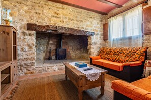 Fernseher, Kamin