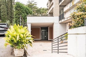 DĂ©tail de lâextĂ©rieur