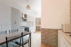 Réfrigérateur, four