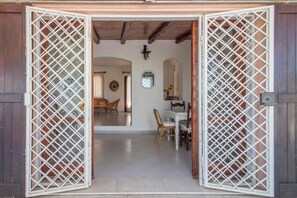 Interior - GuestHost - Seaview Villa with Large Terrace (Porto Istana)