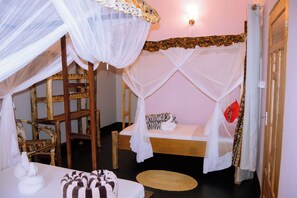 Bathroom - Kilimanjaro Scenic Lodge (Moshi)