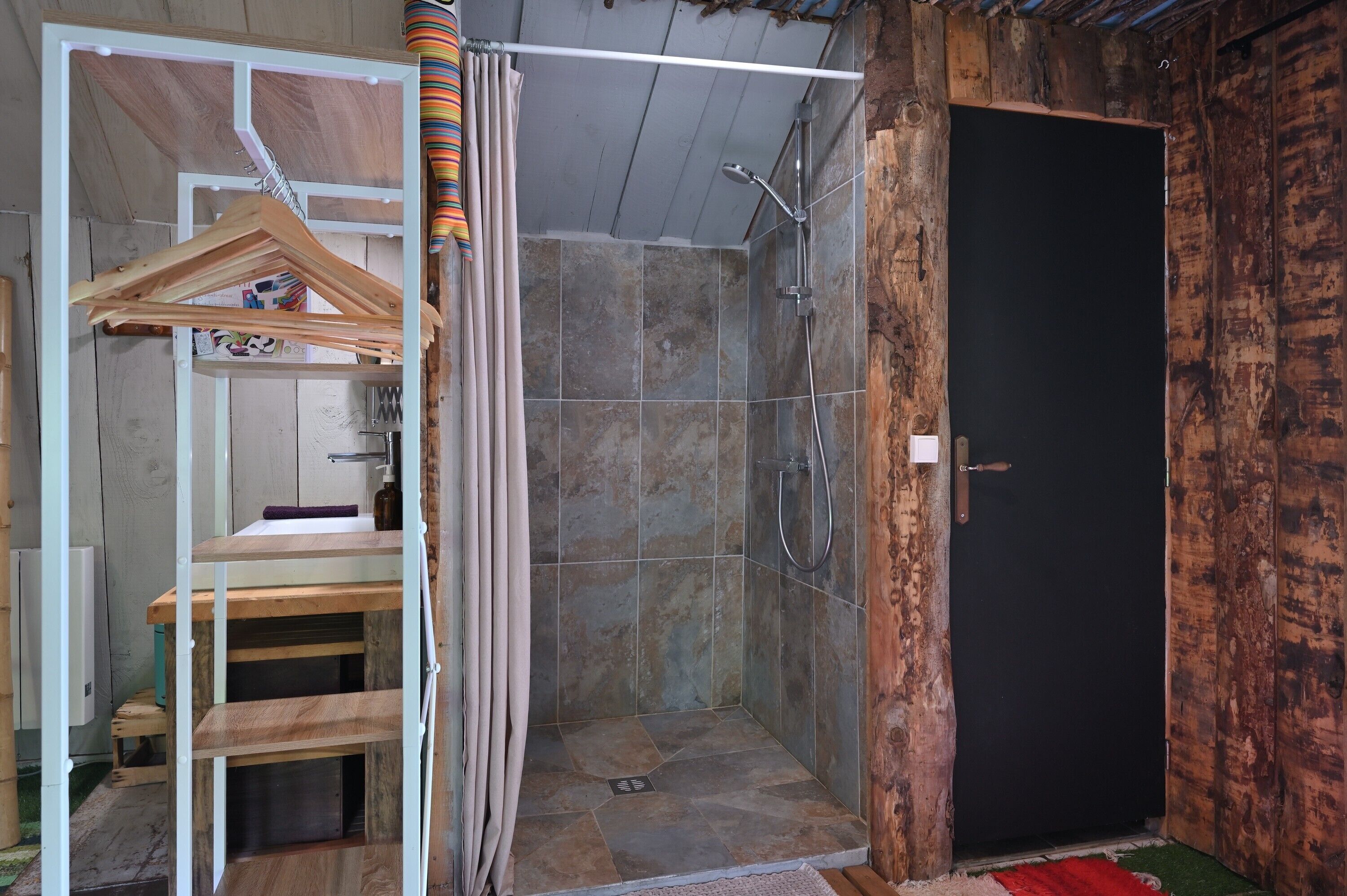 Dusche, Haartrockner