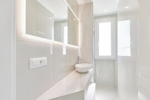 Apartment, 2 Schlafzimmer, Klimaanlage (2 Bedrooms) | Badezimmer