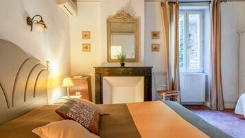 1 camera, Wi-Fi gratuito, lenzuola