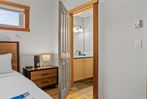 1 Schlafzimmer, Bügeleisen/Bügelbrett, Reisekinderbett, WLAN