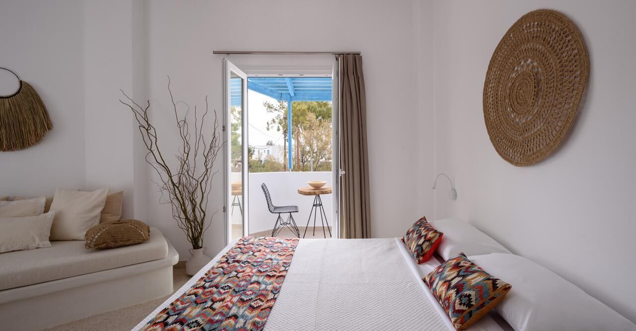 Photo - Cal Day Rooms Santorini