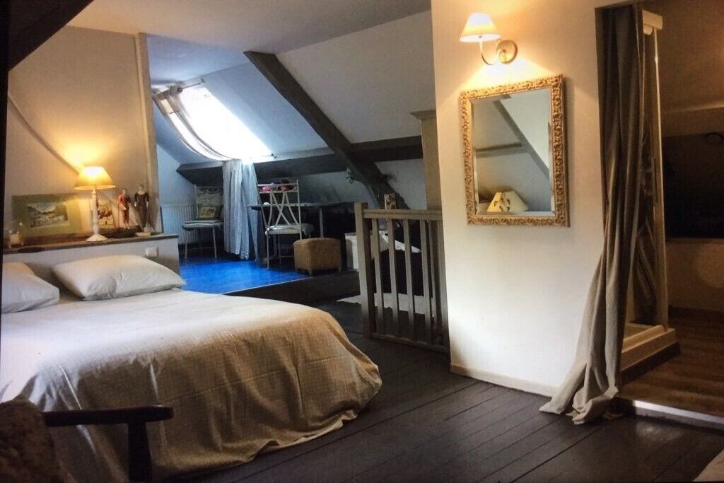 3 habitaciones, tabla de planchar con plancha y wifi gratis 