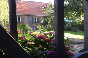 Property grounds - Farm house, Cottage in the heart of the 7 valleys and near the Opale coast (Pierremont)