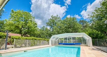 La Grange de Léo – Gran casa familiar con piscina climatizada compartida en el corazón del Périgord Noir