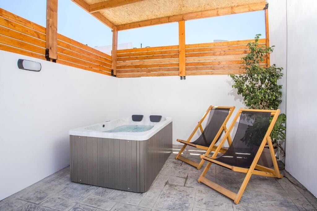 Cactus Suites , Rhodes: Hotel Reviews, Rooms & Prices | Hoteles.com