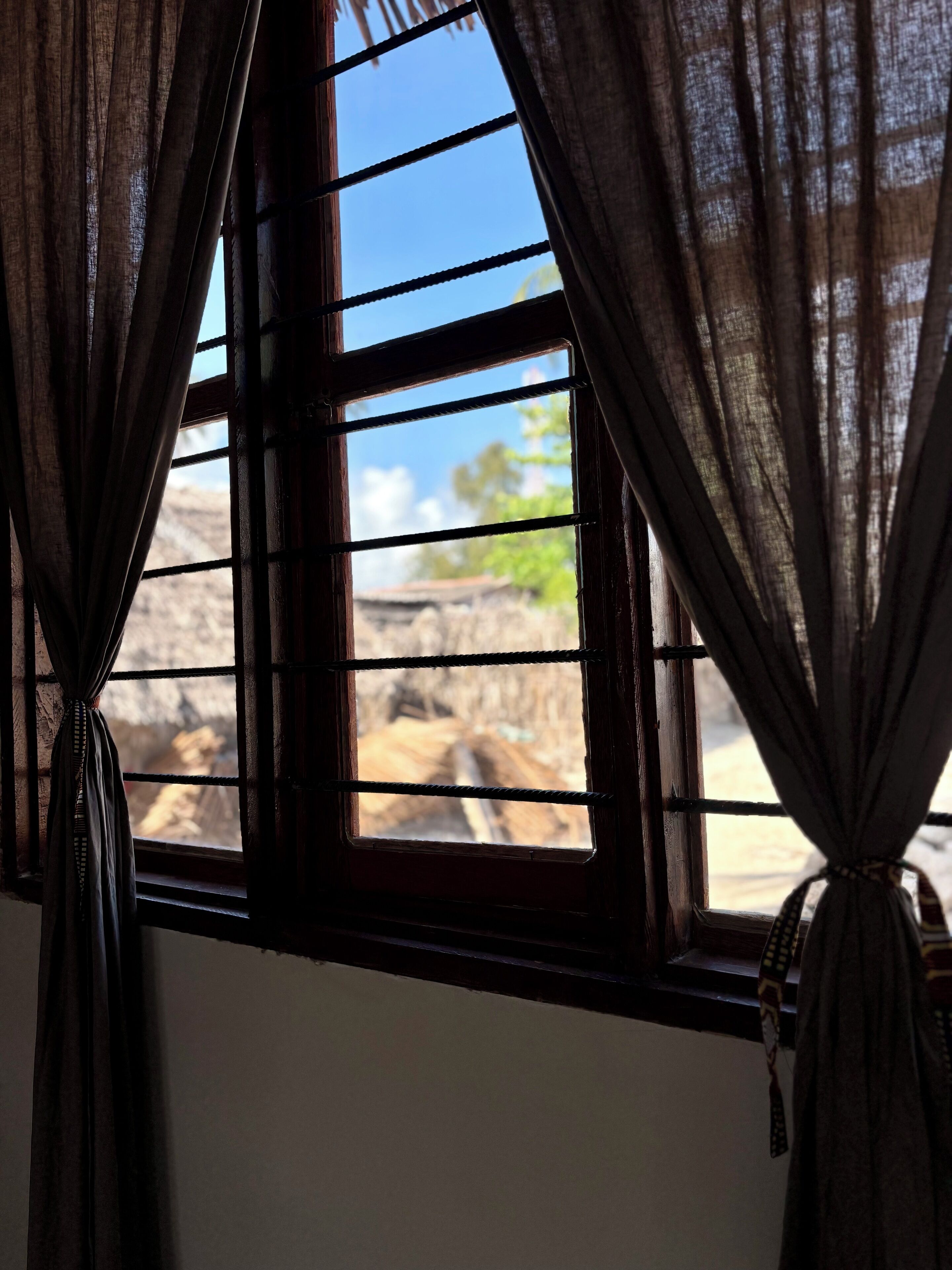 Free cots/infant beds, free WiFi, bed sheets