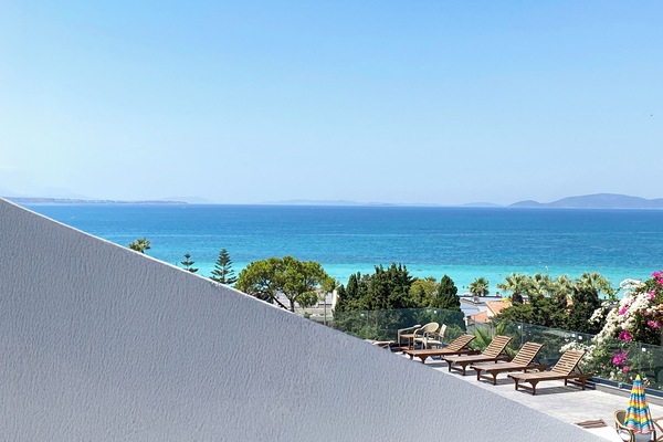 Studio Panoramique, balcon | Vue sur la plage/lâocĂ©an