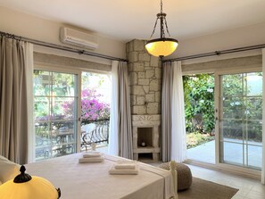 Deluxe Double Room, Garden Area | Garden view