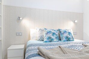 1 chambre, fer et planche à repasser, Wi-Fi gratuit, draps fournis