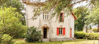 Lingaillat, peaceful and nestling in the heart of a park