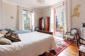 3 Schlafzimmer, Bügeleisen/Bügelbrett, Bettwäsche