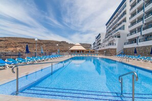 Pool - Holiday Home 'Taurito Big Terrace' with Sea Views, Shared Pool and Wi-Fi (Taurito)