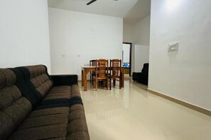 Living area - Easy Nest Residence (Kannur)