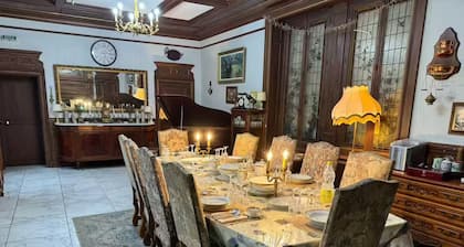 18th-century Château de Clairefontaine in Garchizy