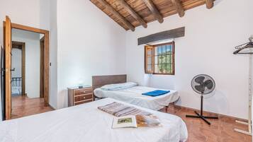 5 camere, Wi-Fi gratuito, lenzuola